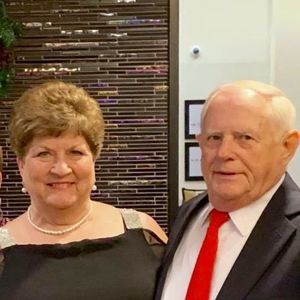 Meet your Posher, Linda